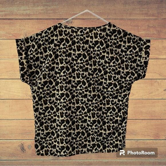 SHEIN Womens Cheetah Print Top   Size M   EUC - Picture 2 of 7